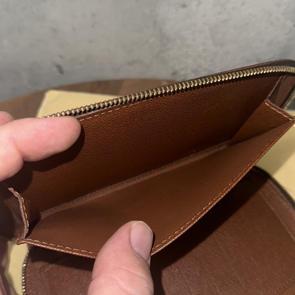 Louis Vuitton monogram geode zippy zip around travel wallet - Picture 12 of 16